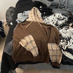 Shien, Large, Brown, tan